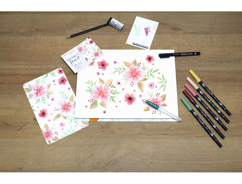 SET WATERCOLORING TOMBOW FLORAL 9 PIEZAS