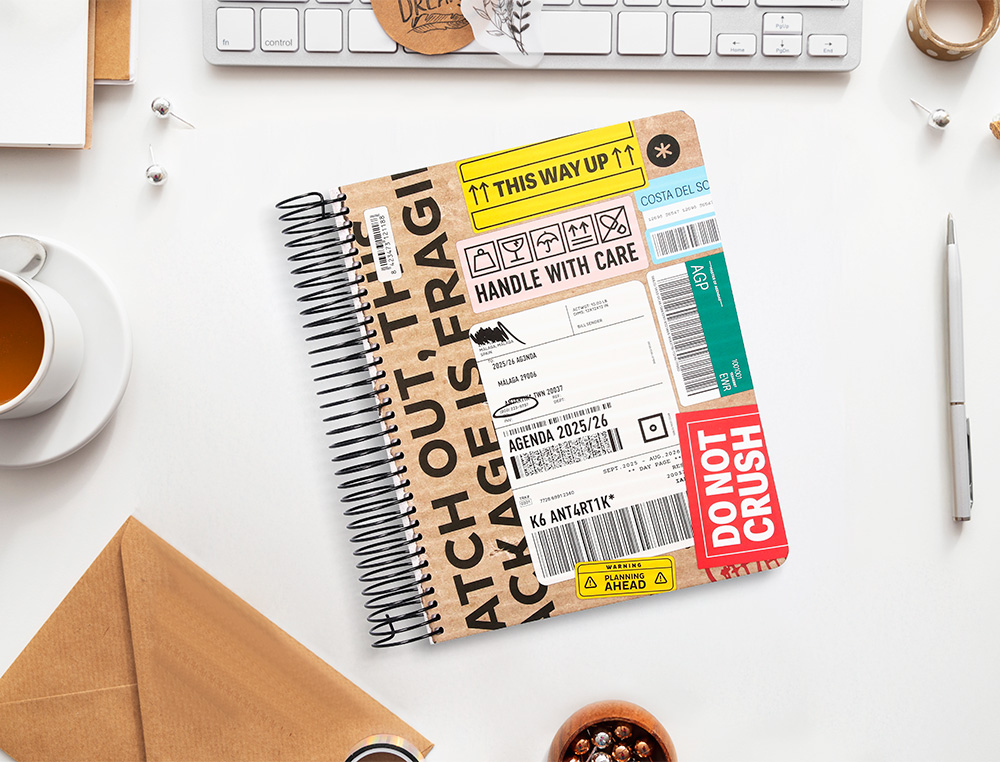 AGENDA ESCOLAR ANTARTIK 25-26 ESPIRAL CARGO DIA PAGINA A5 BILINGÜE PAPEL FSC 80 GR